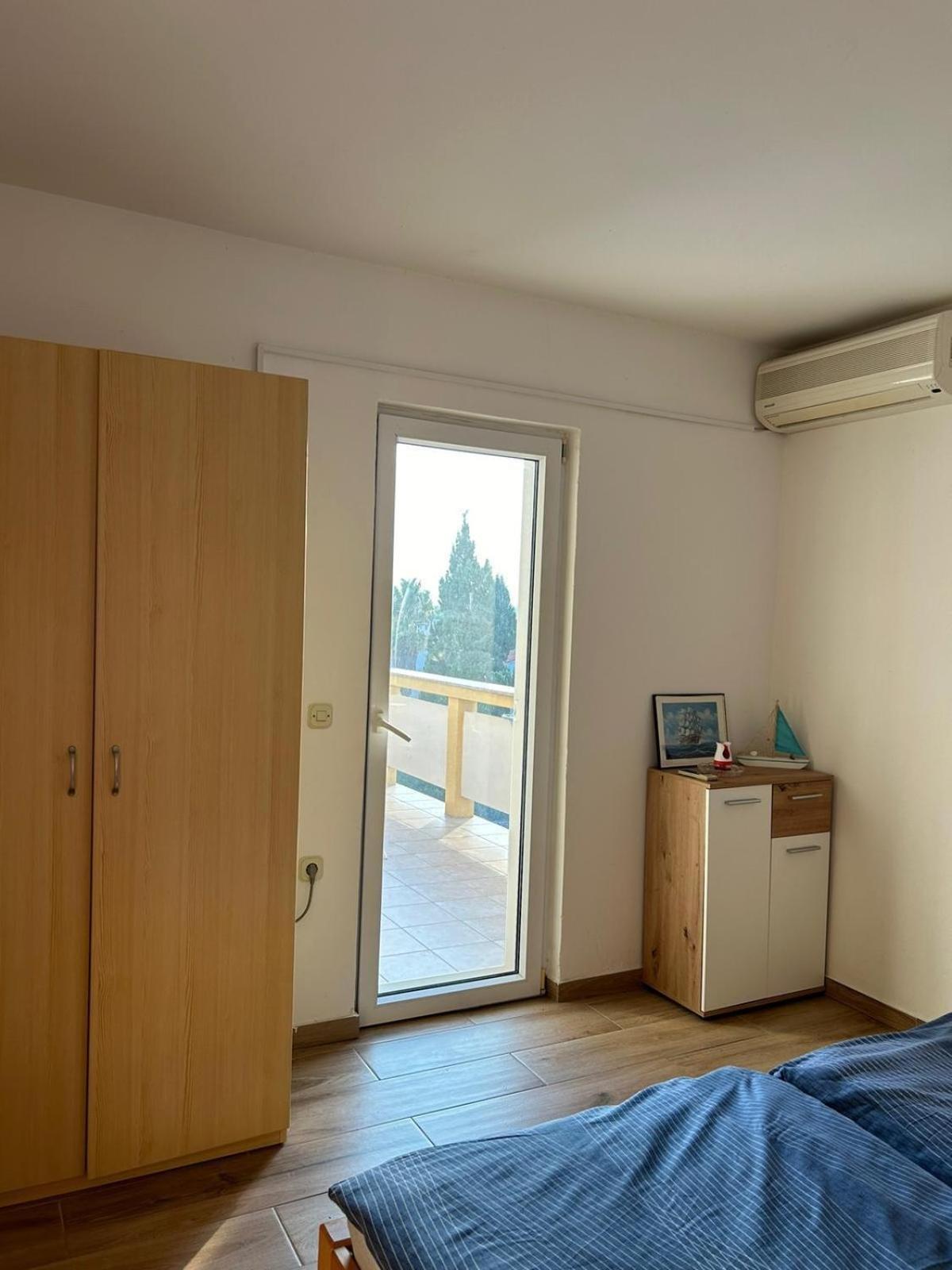 Apartments With A Parking Space Vrsi - Mulo, Zadar - 3276 Rom bilde
